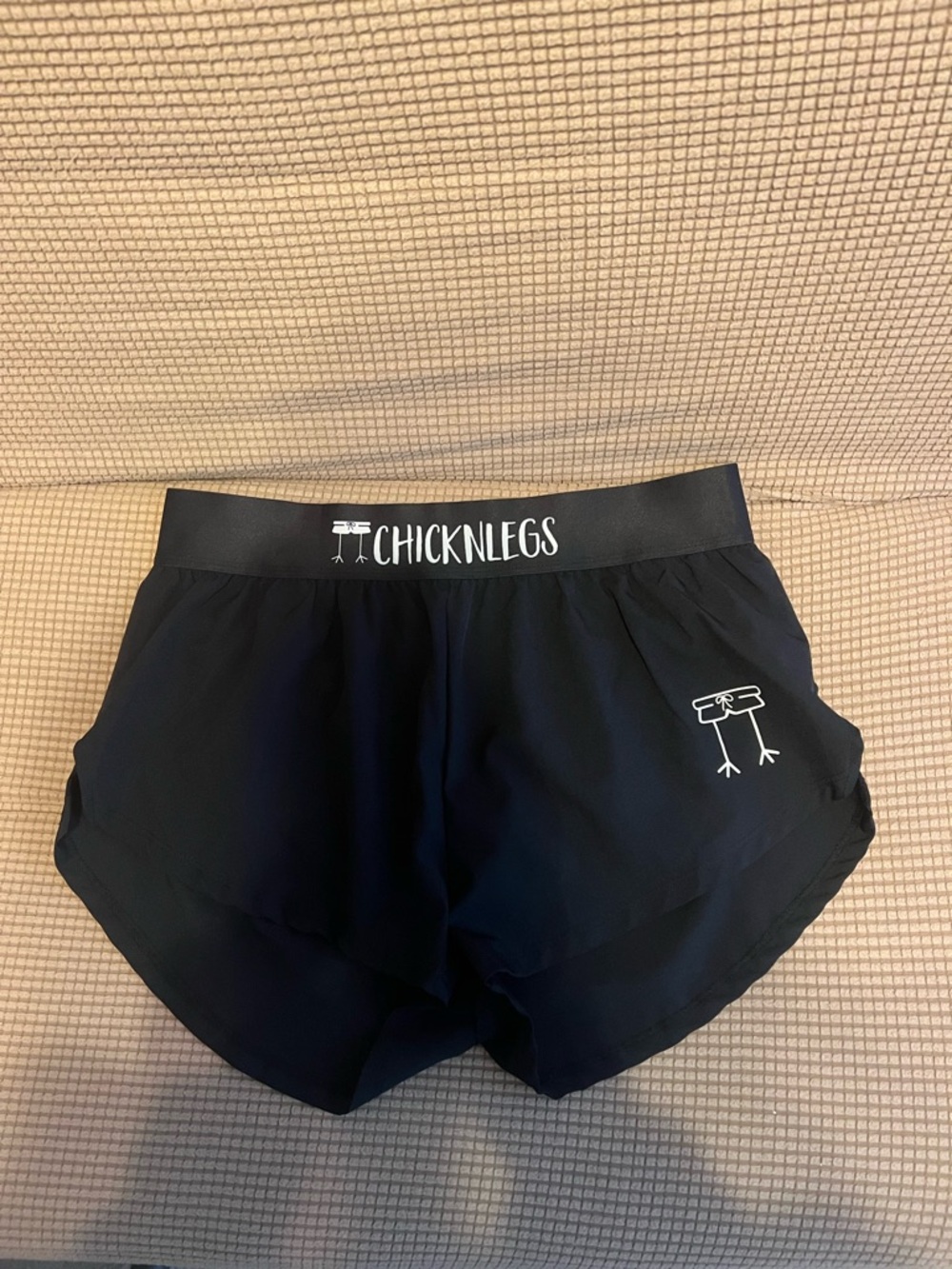 ChicknLegs Women's 1.5” Split Running Shorts